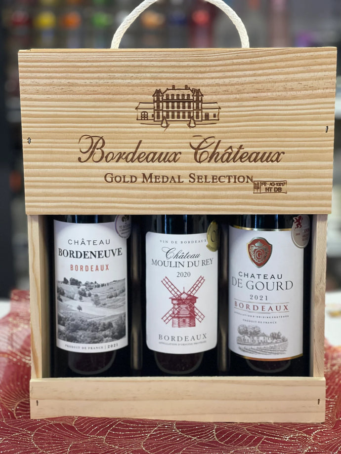 Bordeaux wine set of 3 bottles in wooden box